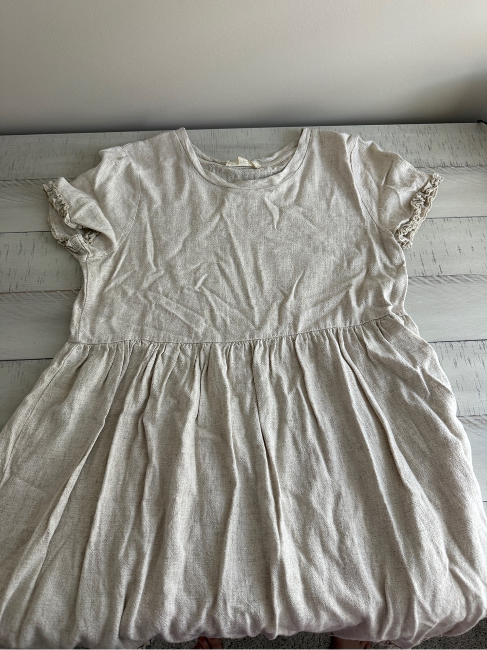 LA Hearts Cream Short Sleeve Bubble Hem Dress